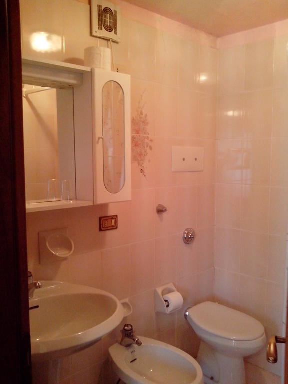 Hotel Monte Fior Foza Rum bild